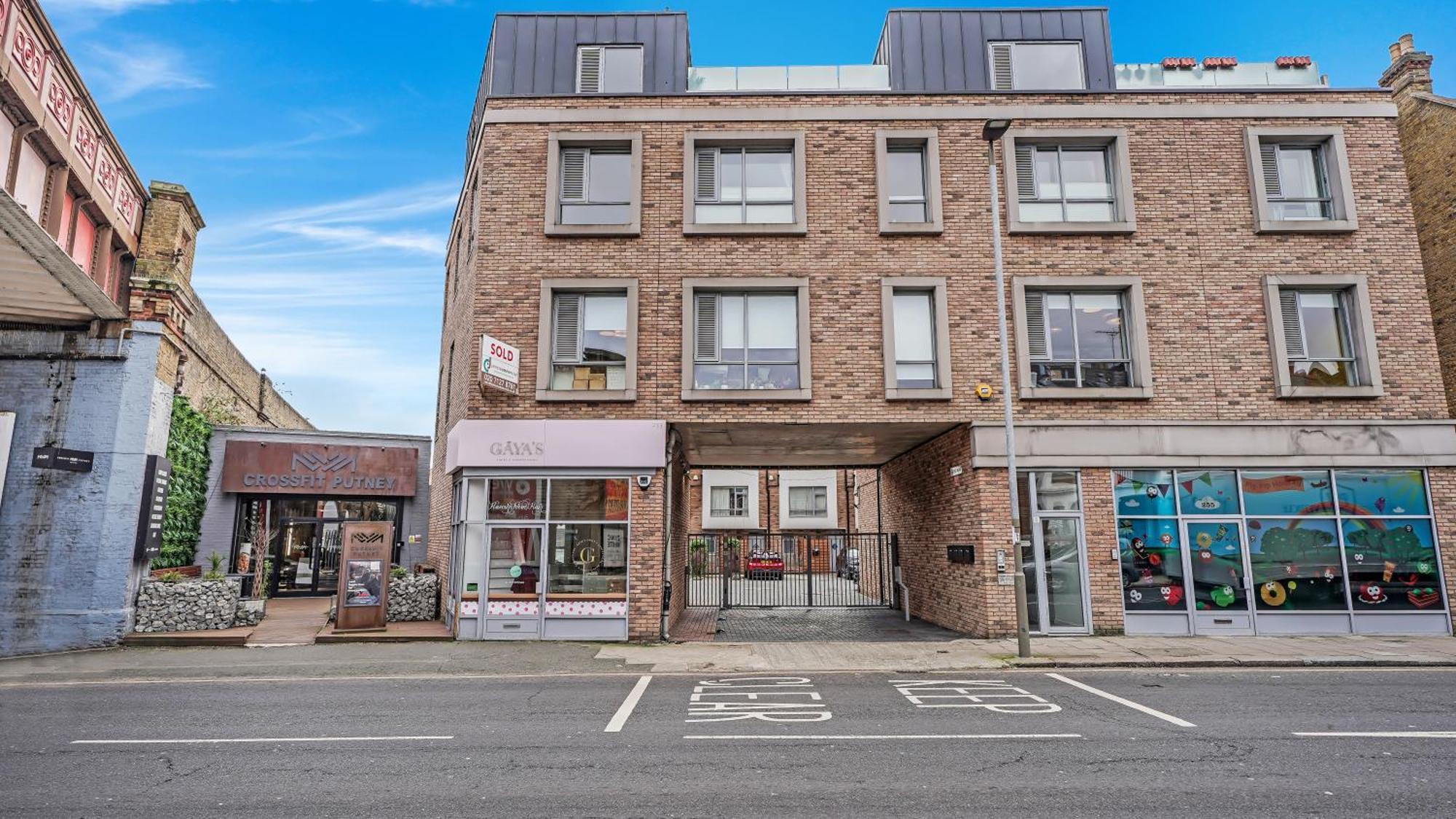 Modern And Spacious Penthouse Apartment In Putney With Free Parking Londres Exterior foto