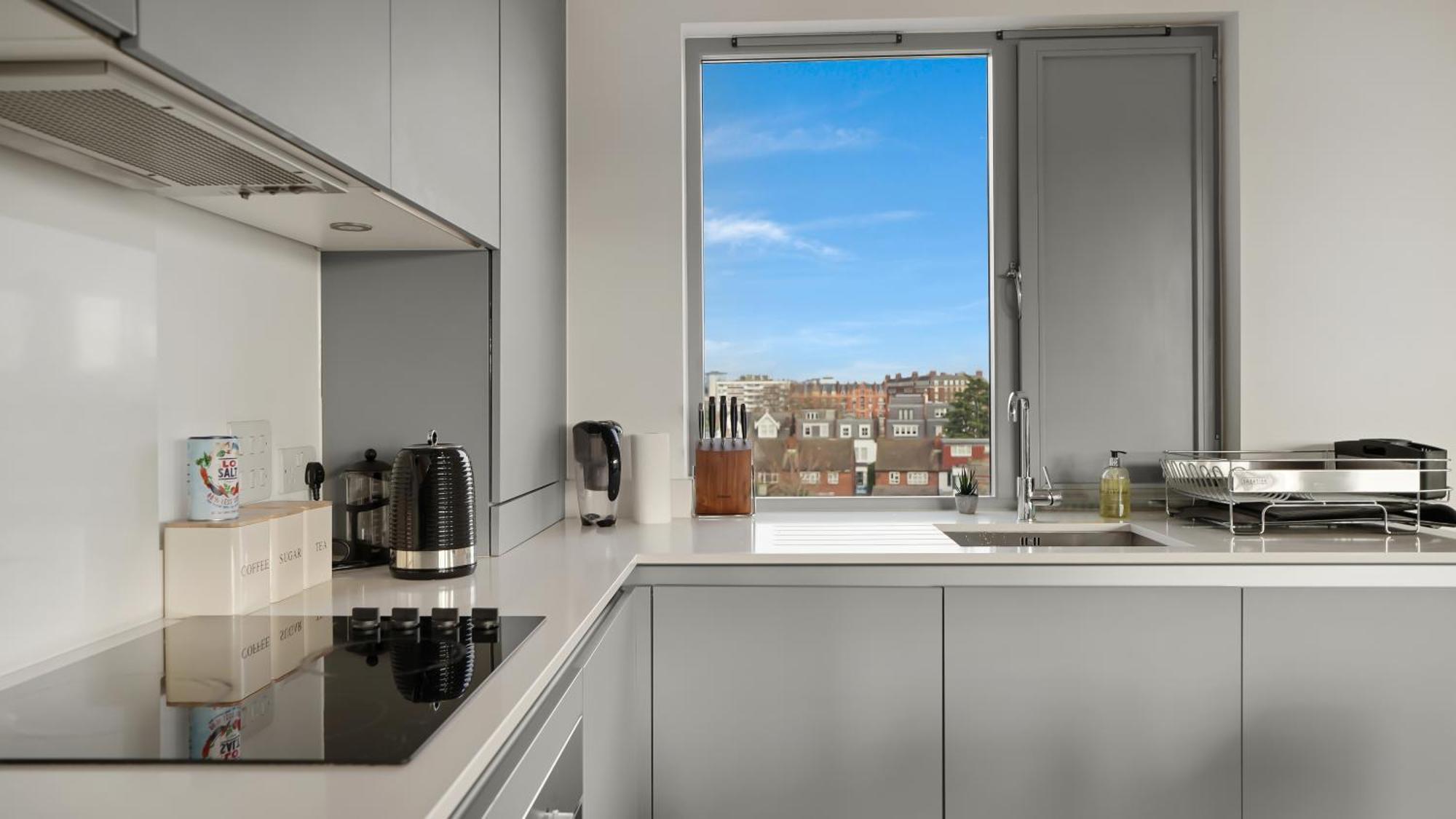Modern And Spacious Penthouse Apartment In Putney With Free Parking Londres Exterior foto